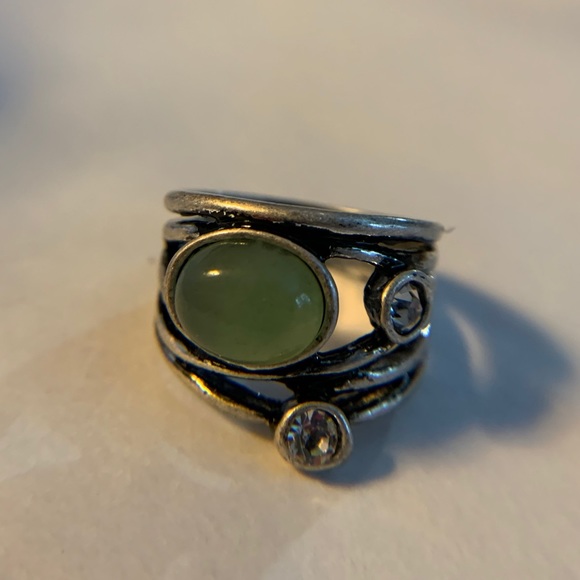 Beautiful Multi-Ring - Picture 2 of 4